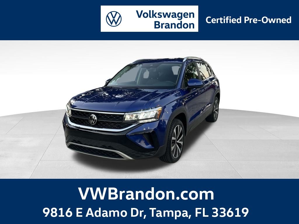 2022 Volkswagen Taos SE's photo
