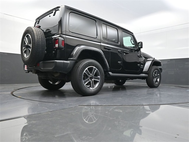 2023 Jeep Wrangler Sahara photo 29