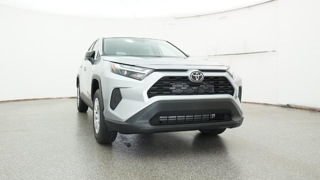 2025 Toyota RAV4 LE photo 31