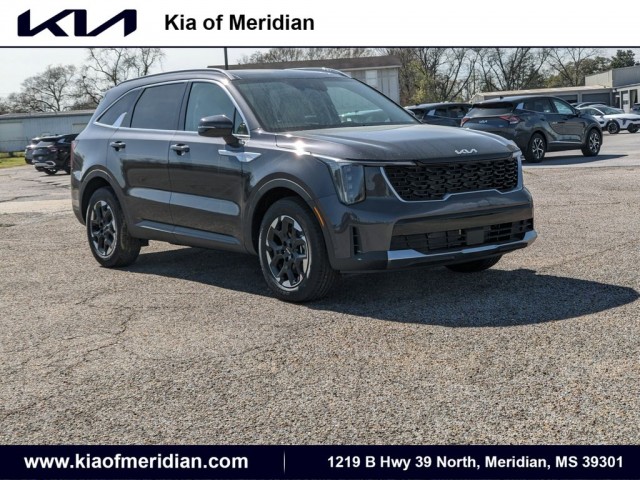 2025 Kia Sorento S FWD