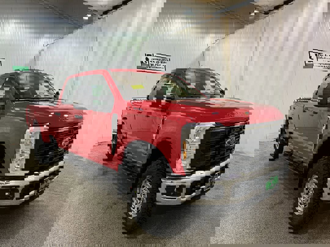2025 Ford F-250 XL photo 3