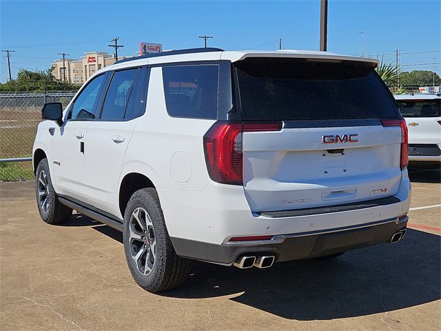 2026 Gmc Yukon AT4 photo 4