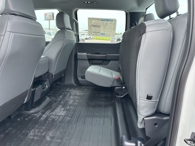2025 Ford F-150 XL photo 31