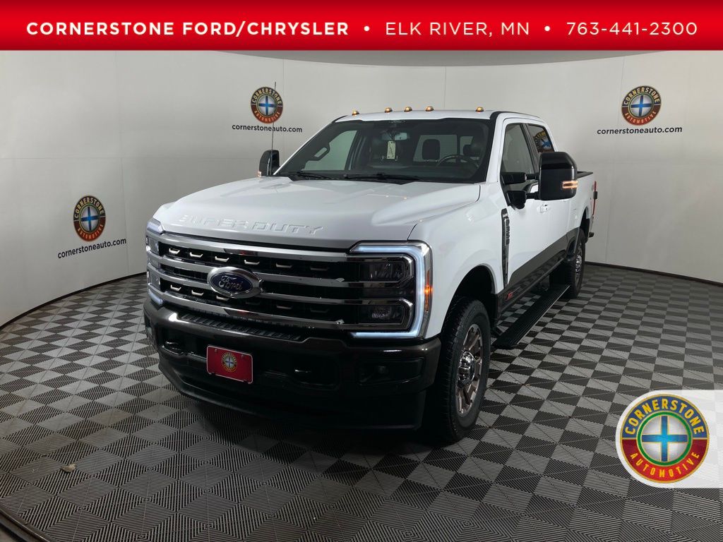 2025 Ford F-350 Super Duty King Ranch's photo