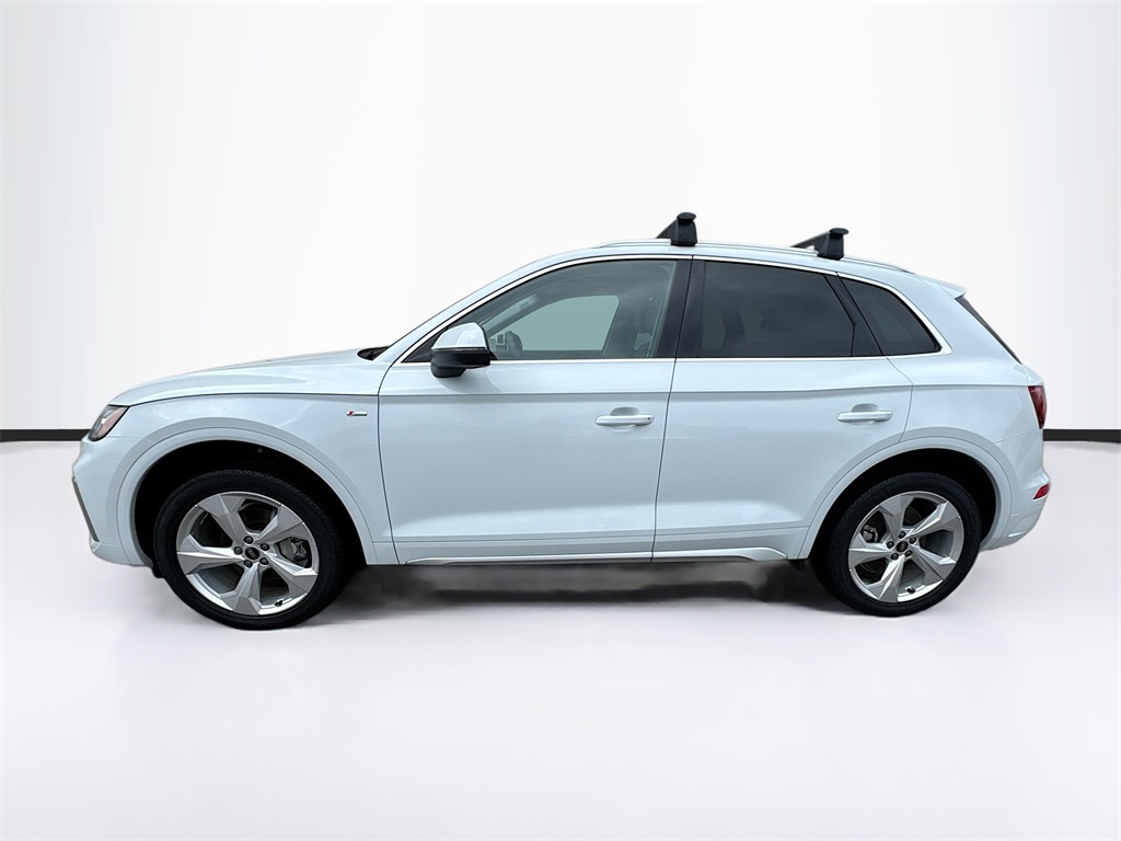 2022 Audi Q5 45 S line Premium Plus photo 8