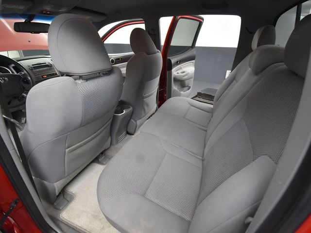 2011 Toyota Tacoma Base photo 27
