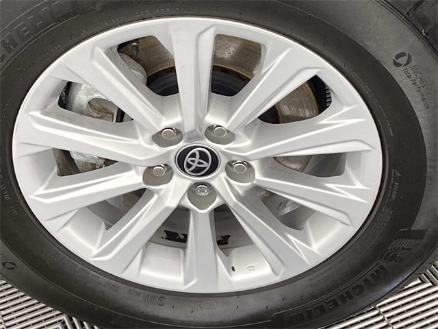 2024 Toyota Highlander Hybrid XLE photo 25