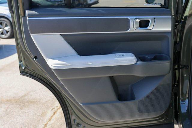 New 2026 Hyundai SEL image 11