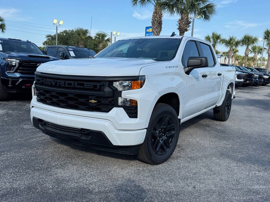 2025 Chevrolet Silverado 1500 Custom