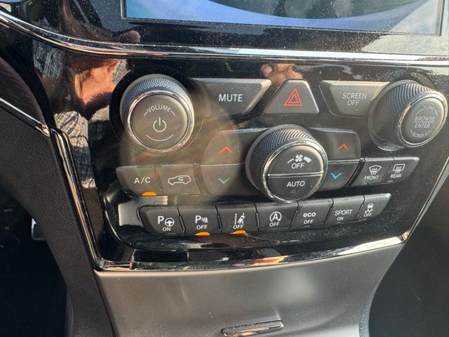 2021 Jeep Grand Cherokee High Altitude photo 14