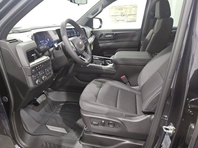 2025 Chevrolet Tahoe LS photo 9