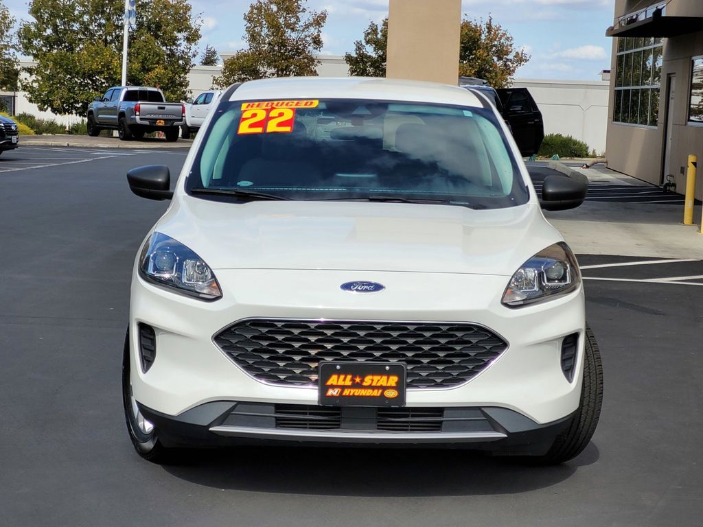 Used 2022 Ford Escape SE with VIN 1FMCU0G62NUB24651 for sale in Pittsburg, CA