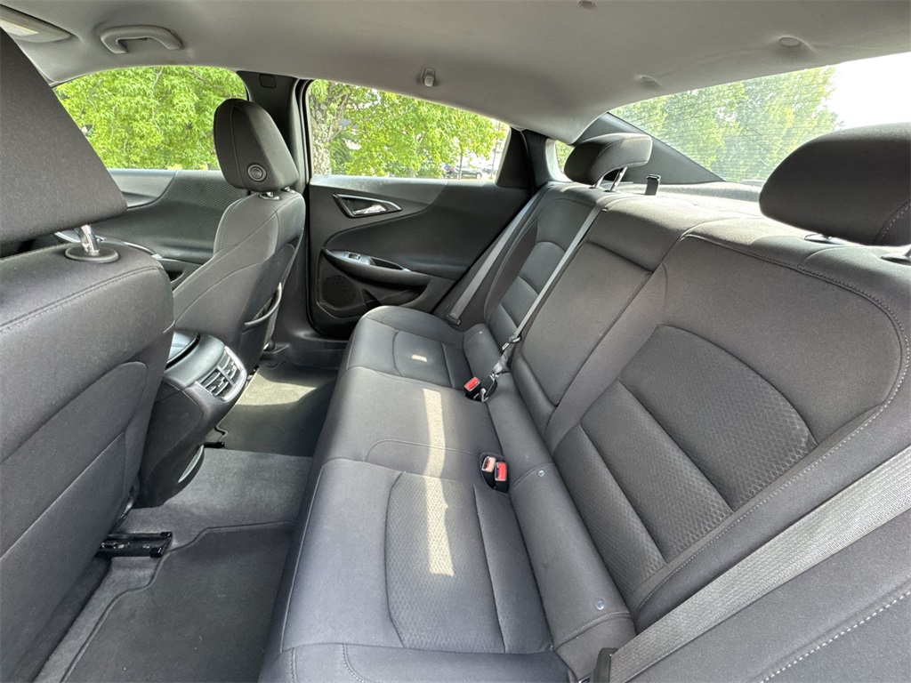 2023 Chevrolet Malibu 1LT photo 21
