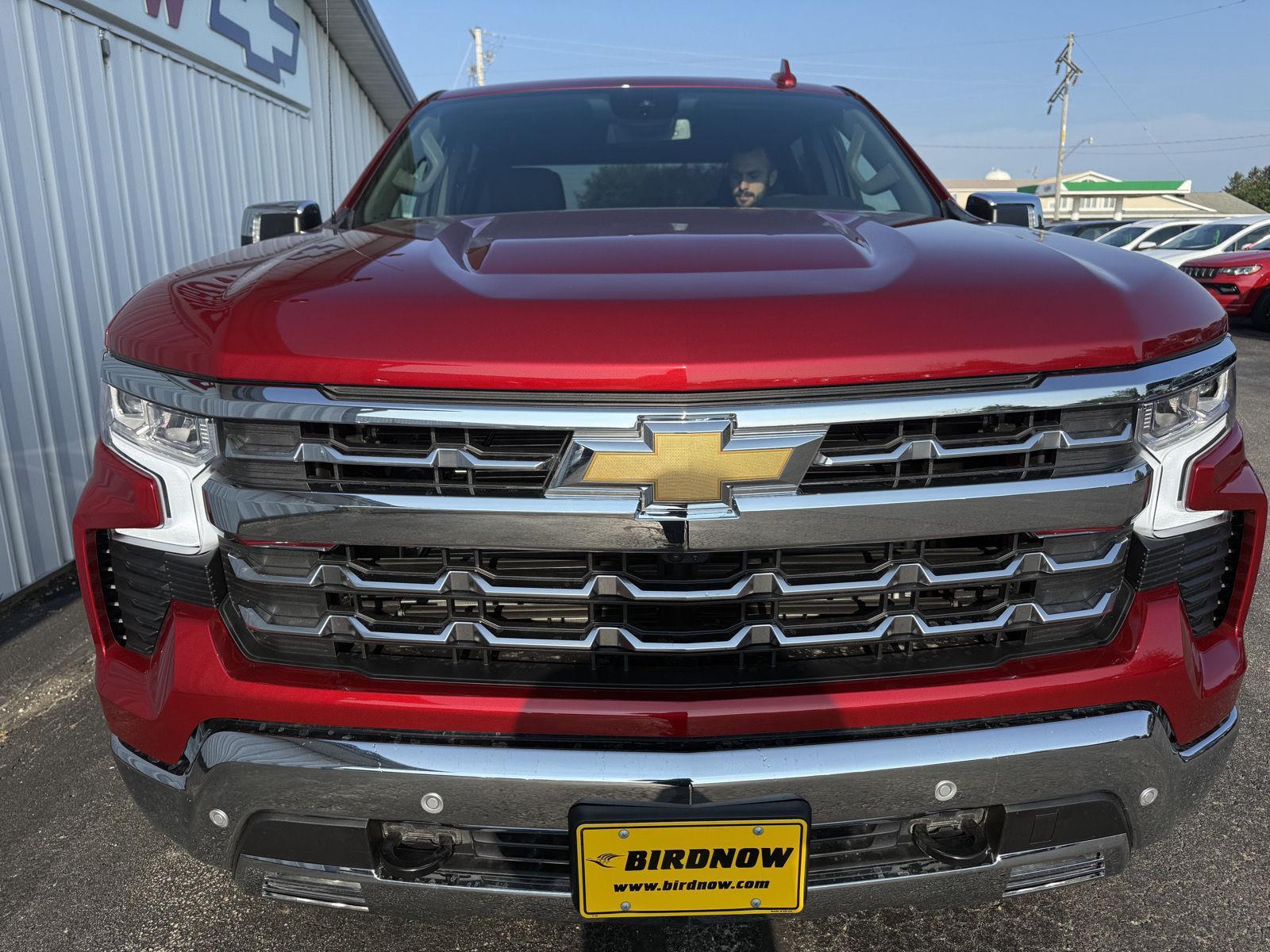2026 Chevrolet Silverado 1500 LTZ photo 4