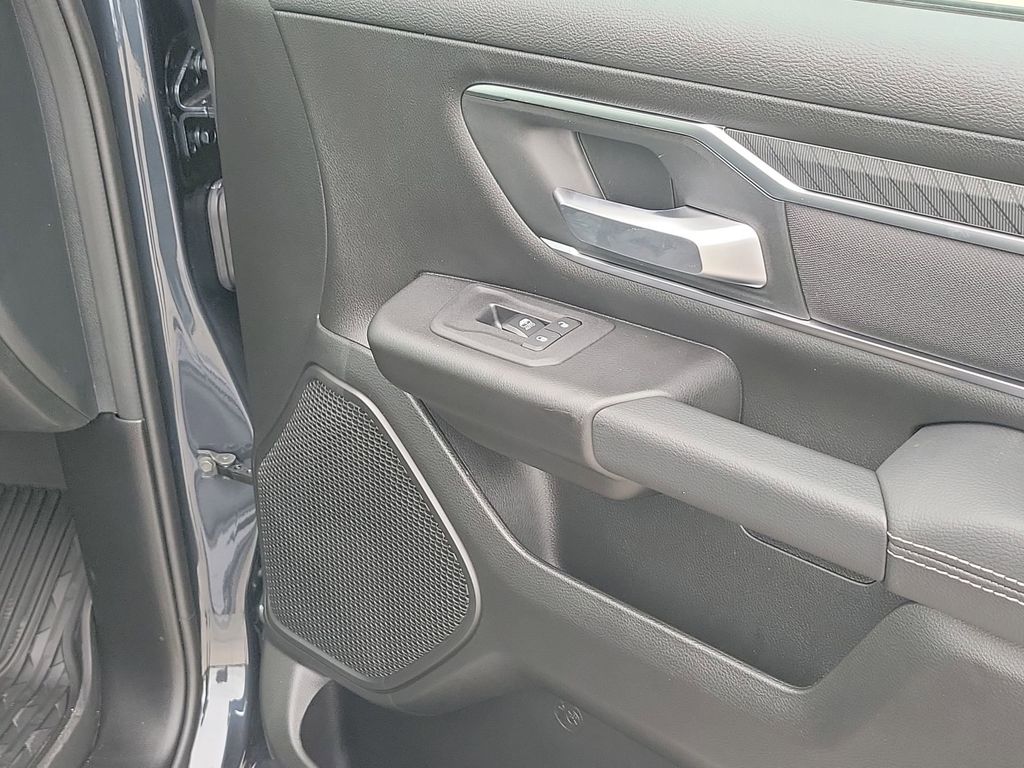 2026 Ram 1500 Big Horn photo 45