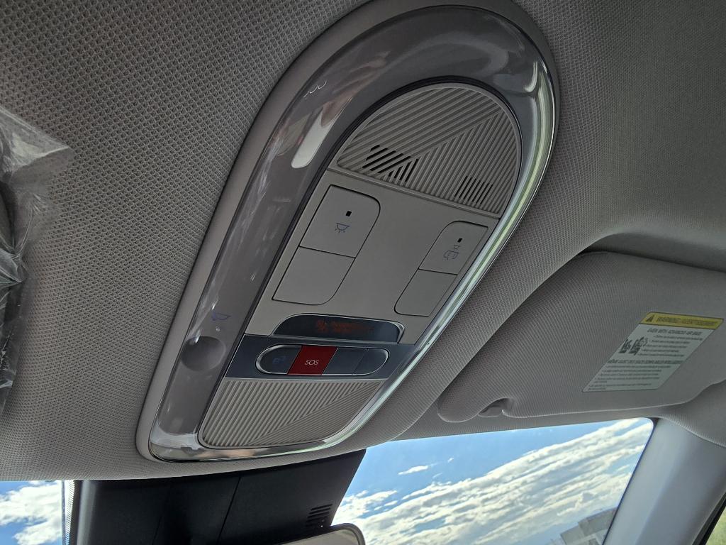 2025 Hyundai Ioniq 5 SE photo 20