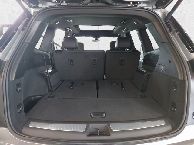 2025 Cadillac XT6 Luxury photo 14