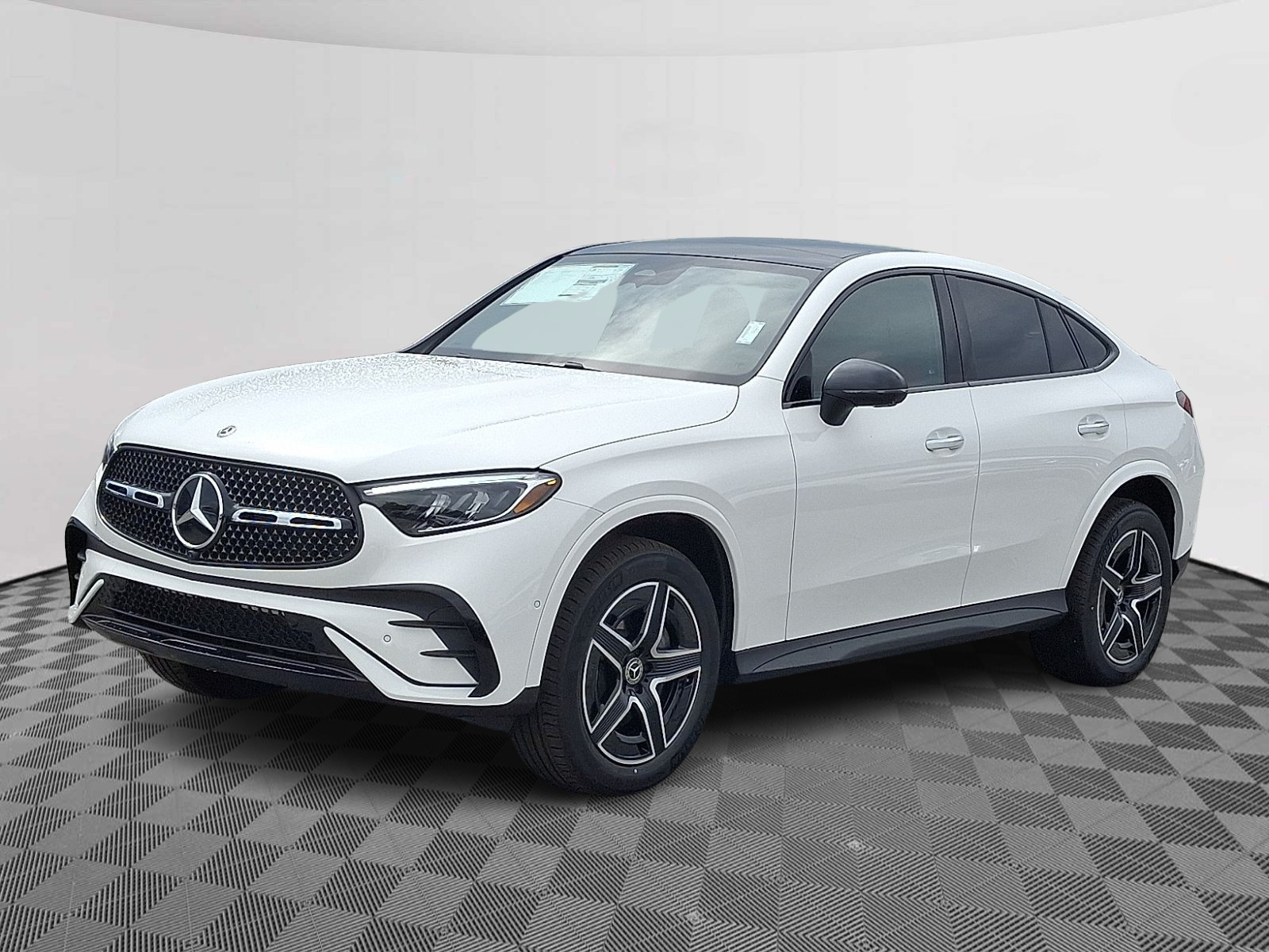 2026 Mercedes Benz GLC 300 4MATIC photo 3