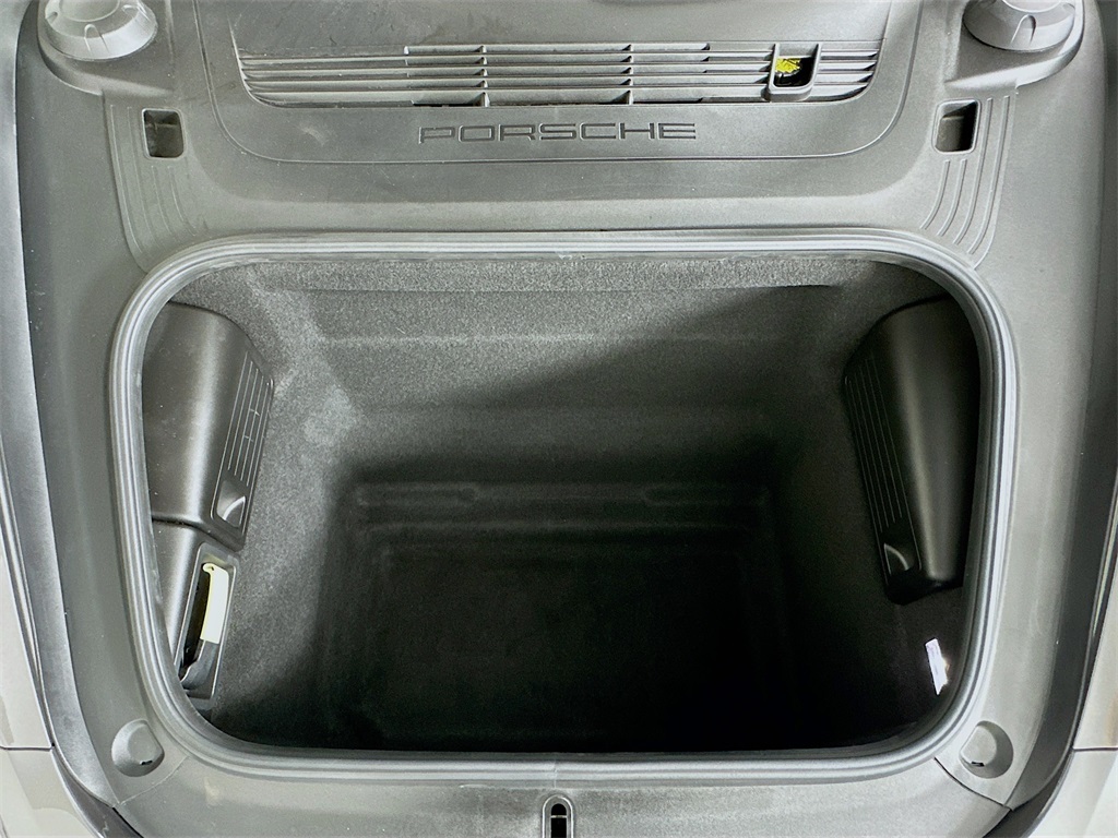 2018 Porsche Boxster Base photo 28
