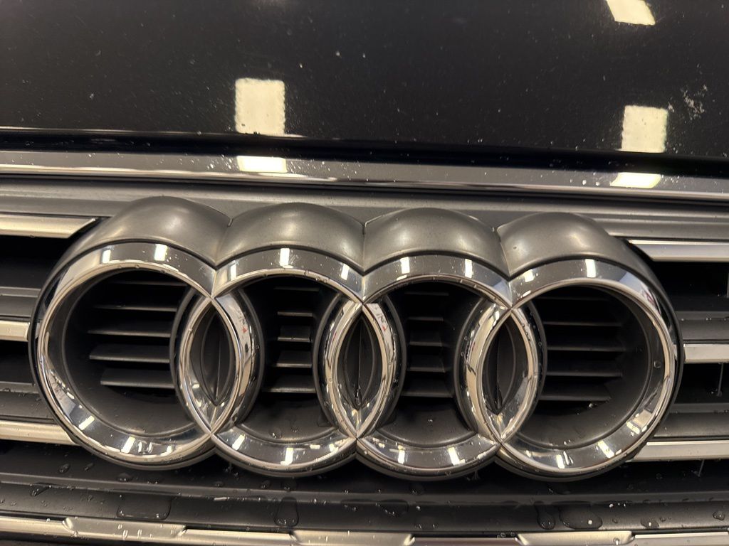 2019 Audi A4 2.0T Premium Plus Quattro photo 3