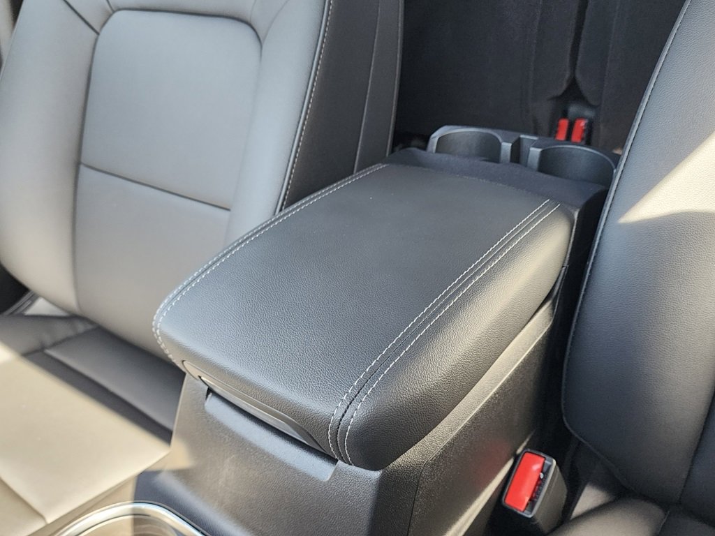 2025 Gmc Canyon Elevation photo 32