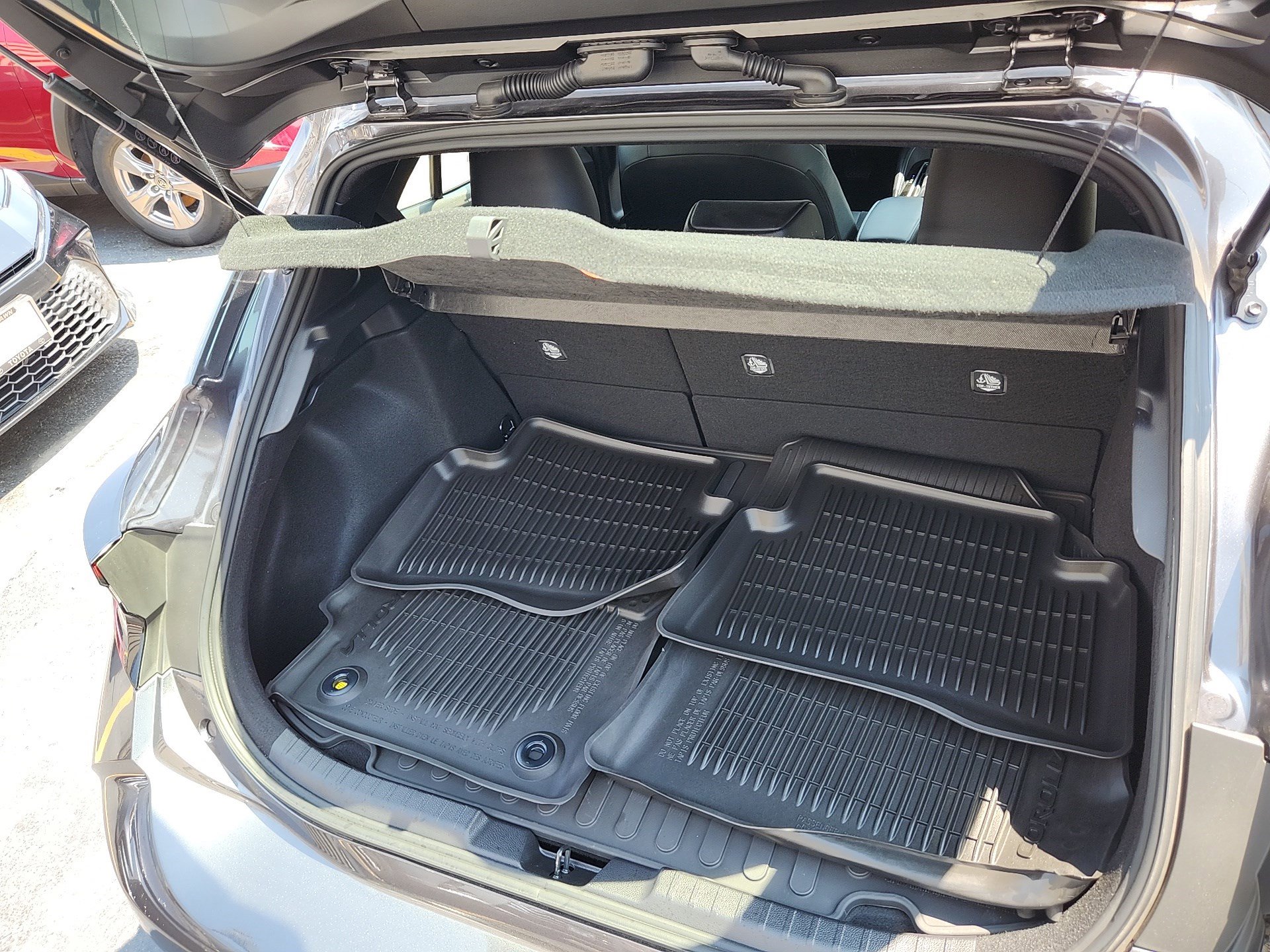2025 Toyota Corolla XSE photo 27