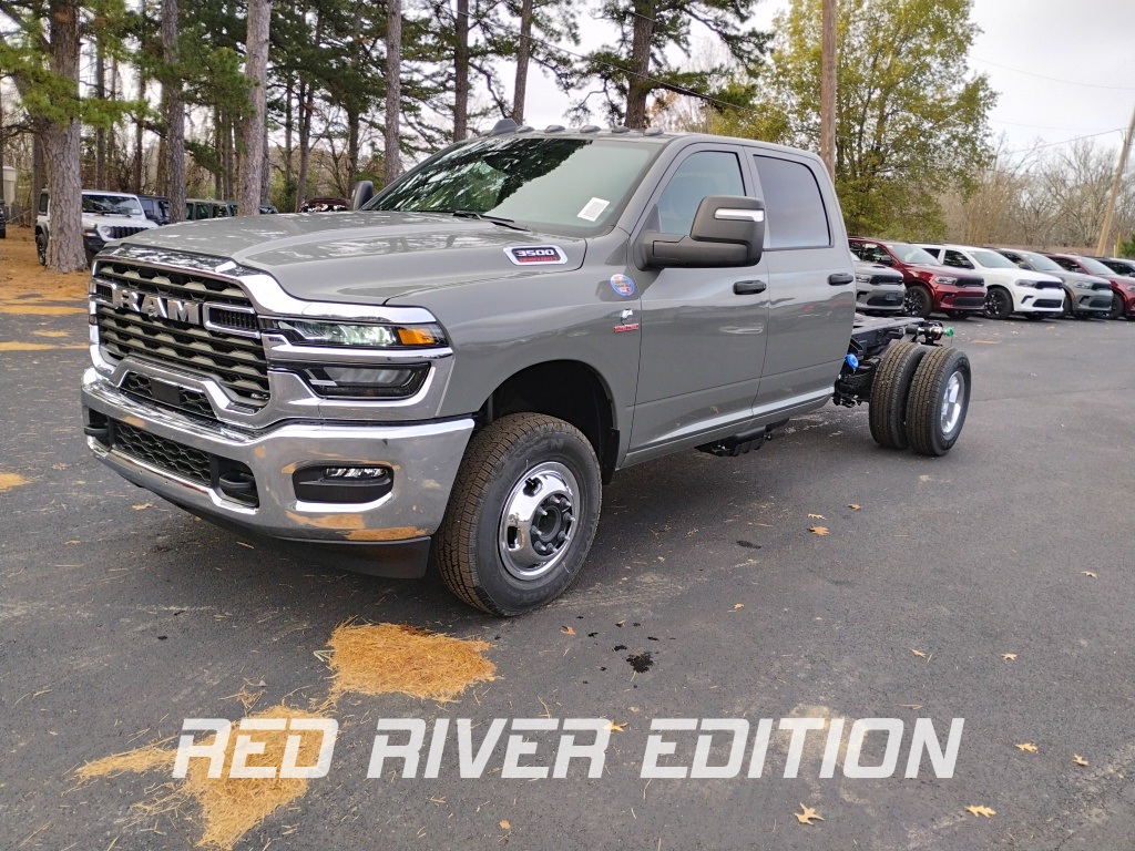 2026 RAM Ram 3500 Chassis Cab Tradesman's photo