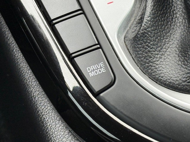 2023 Kia Forte GT-Line photo 25