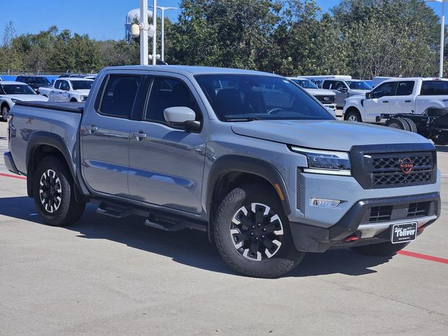 2024 Nissan Frontier PRO-X photo 2