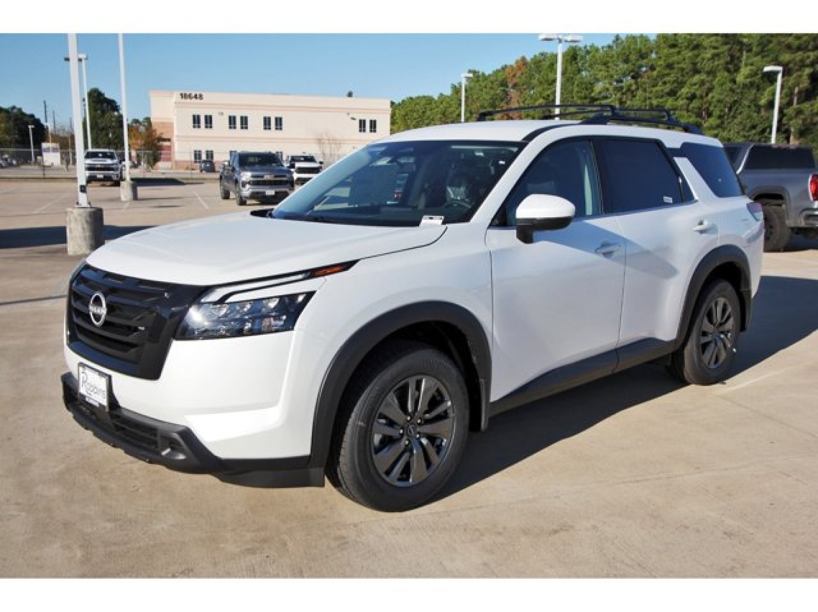 2025 Nissan Pathfinder SV White at Robbins Nissan