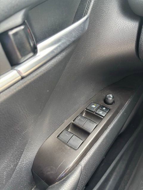 2021 Toyota Camry SE photo 19