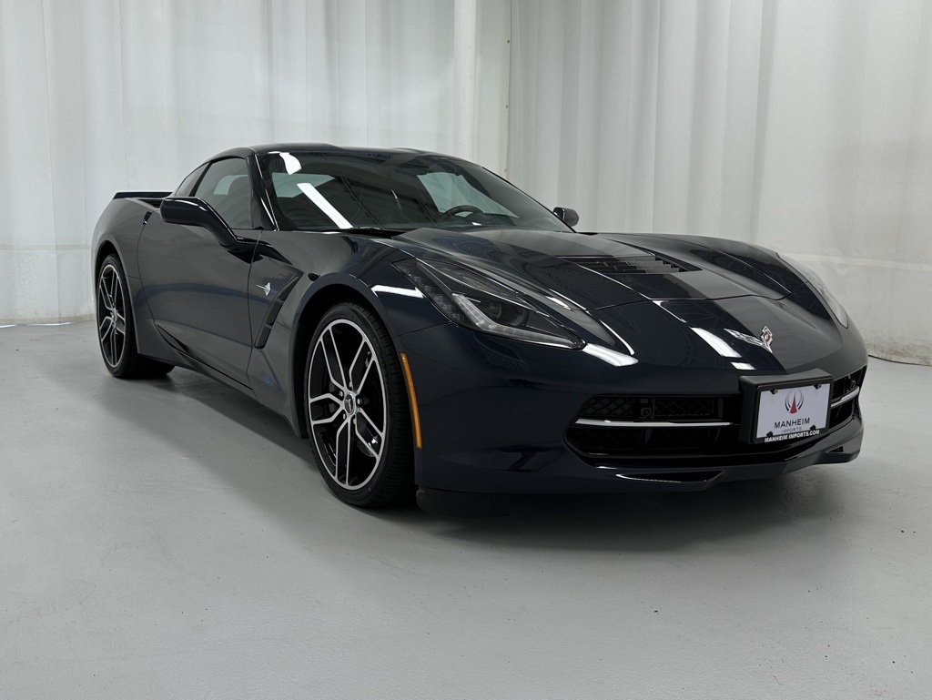 2016 Chevrolet Corvette Stingray Z51 photo 2