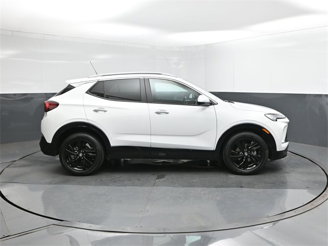2024 Buick Encore GX Sport Touring photo 18