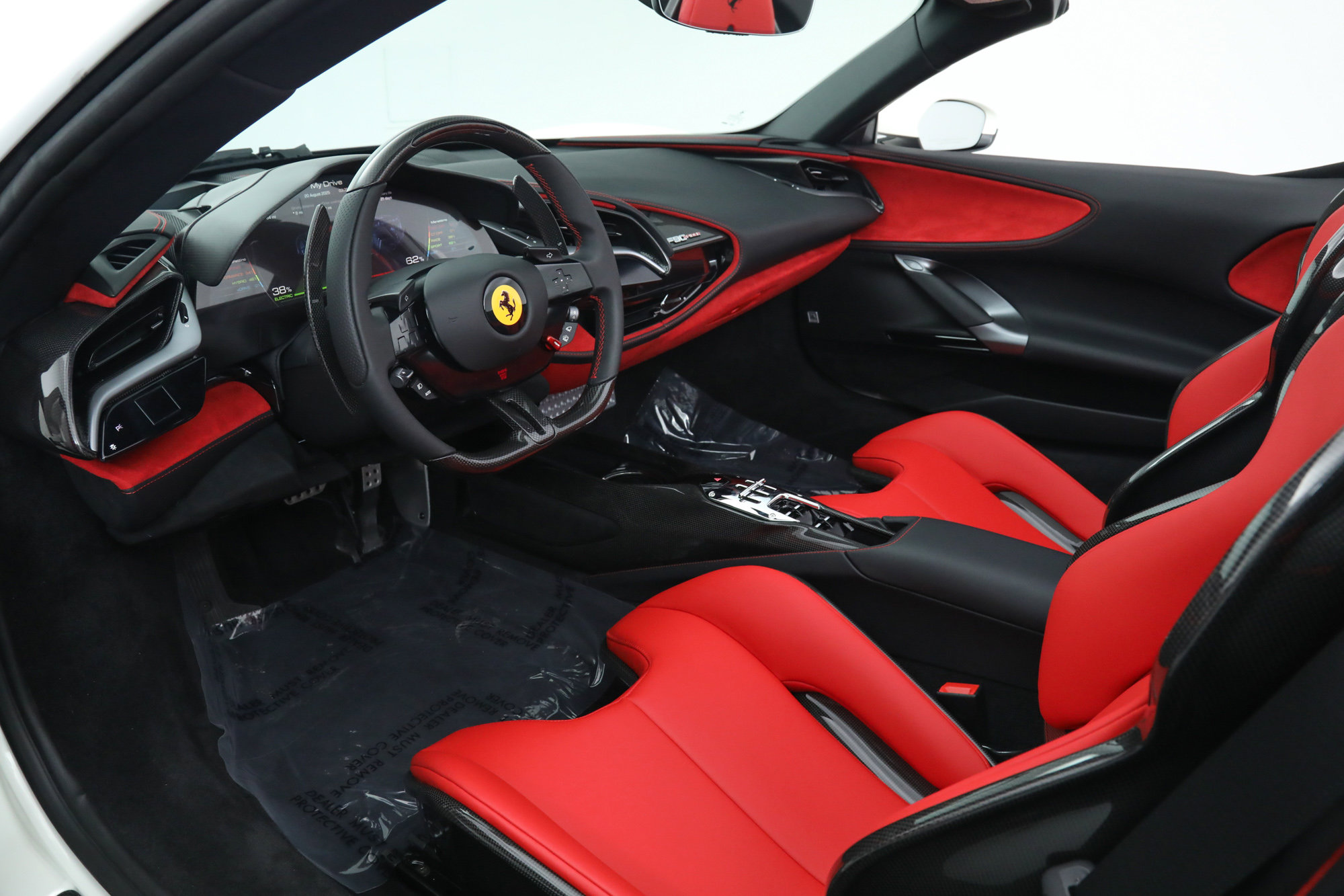 2025 Ferrari SF90 Spider photo 2