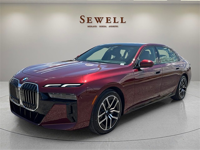 2025 BMW 7 Series 760i's photo