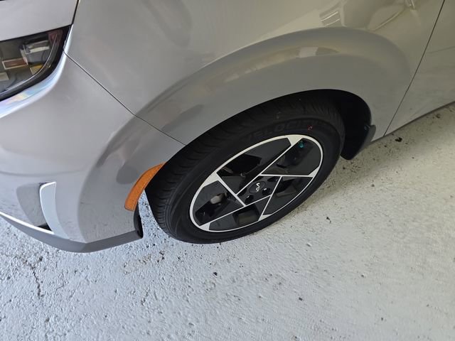 2024 Kia Soul EX photo 9