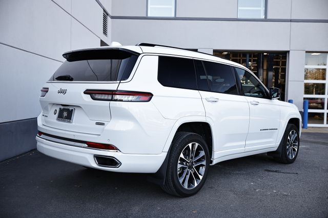 2022 Jeep Grand Cherokee Overland photo 7