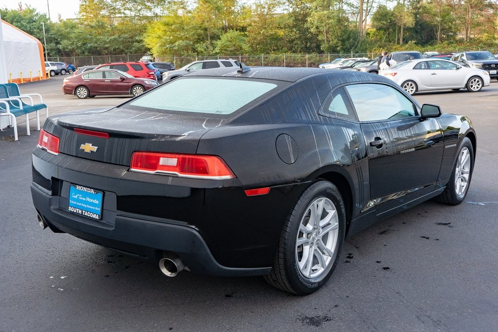 2015 Chevrolet Camaro photo 14