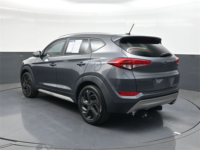 2017 Hyundai Tucson Sport photo 4