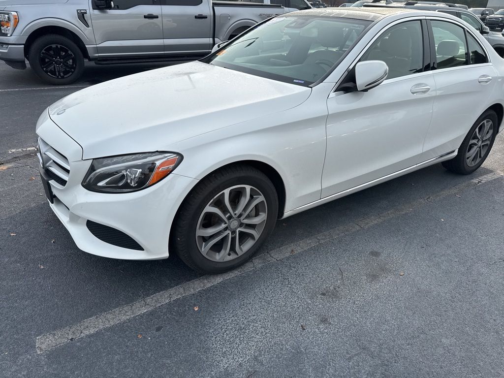 2016 Mercedes Benz C 300 4MATIC Sedan photo 2