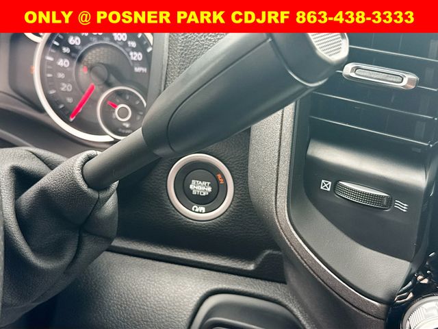 2025 Ram 2500 Tradesman photo 14