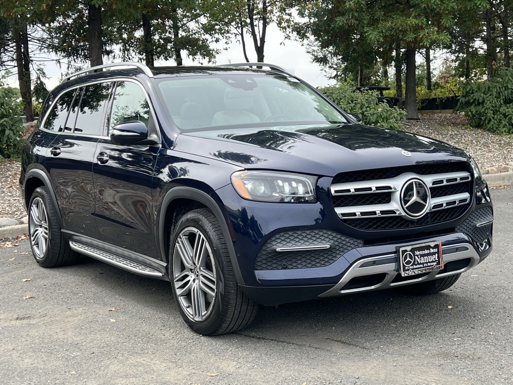 2022 Mercedes Benz GLS 450 4MATIC photo 2