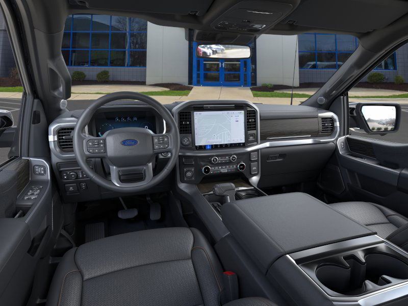2025 Ford F-150 Lariat photo 6