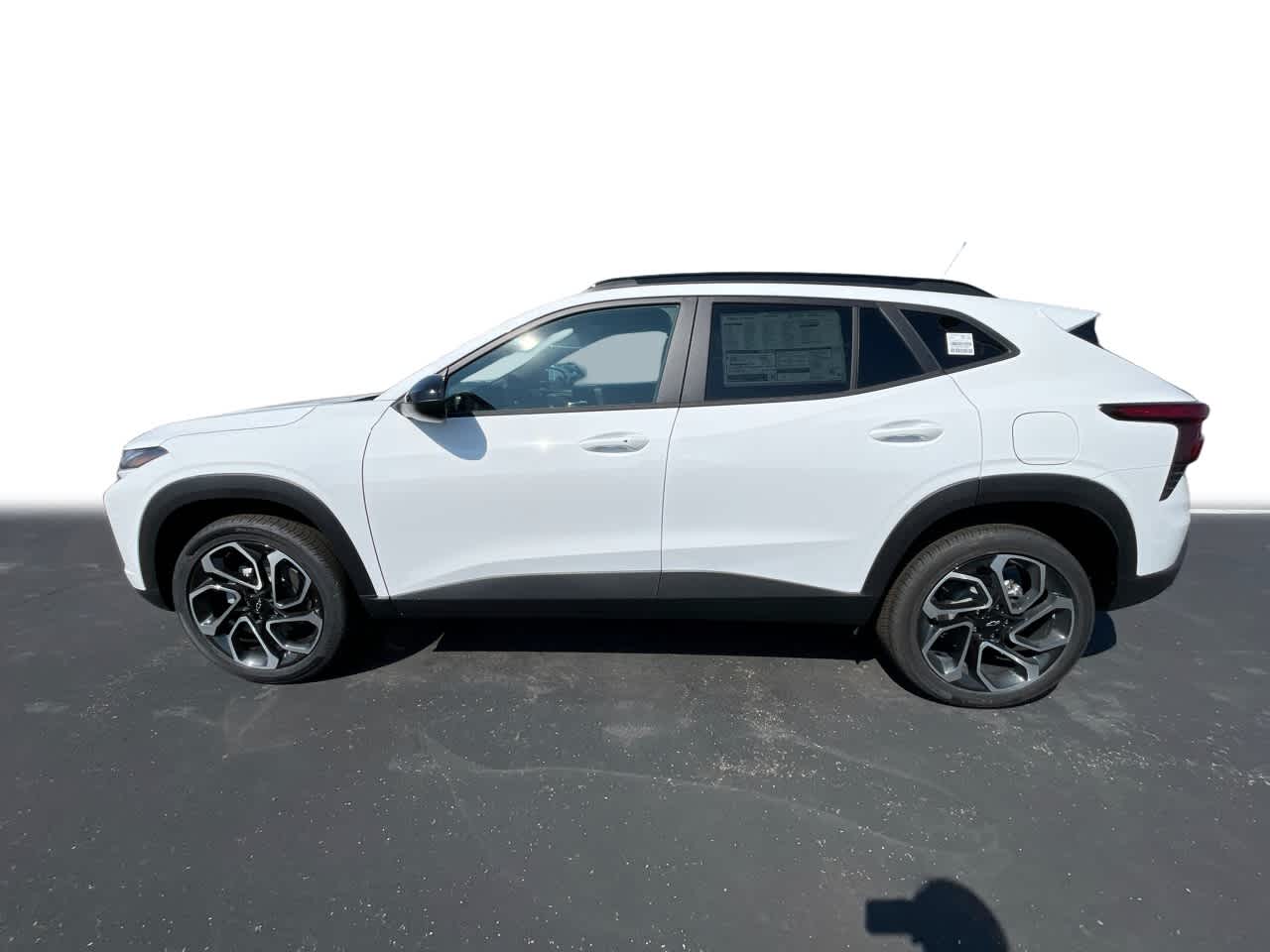 2025 Chevrolet Trax photo 4