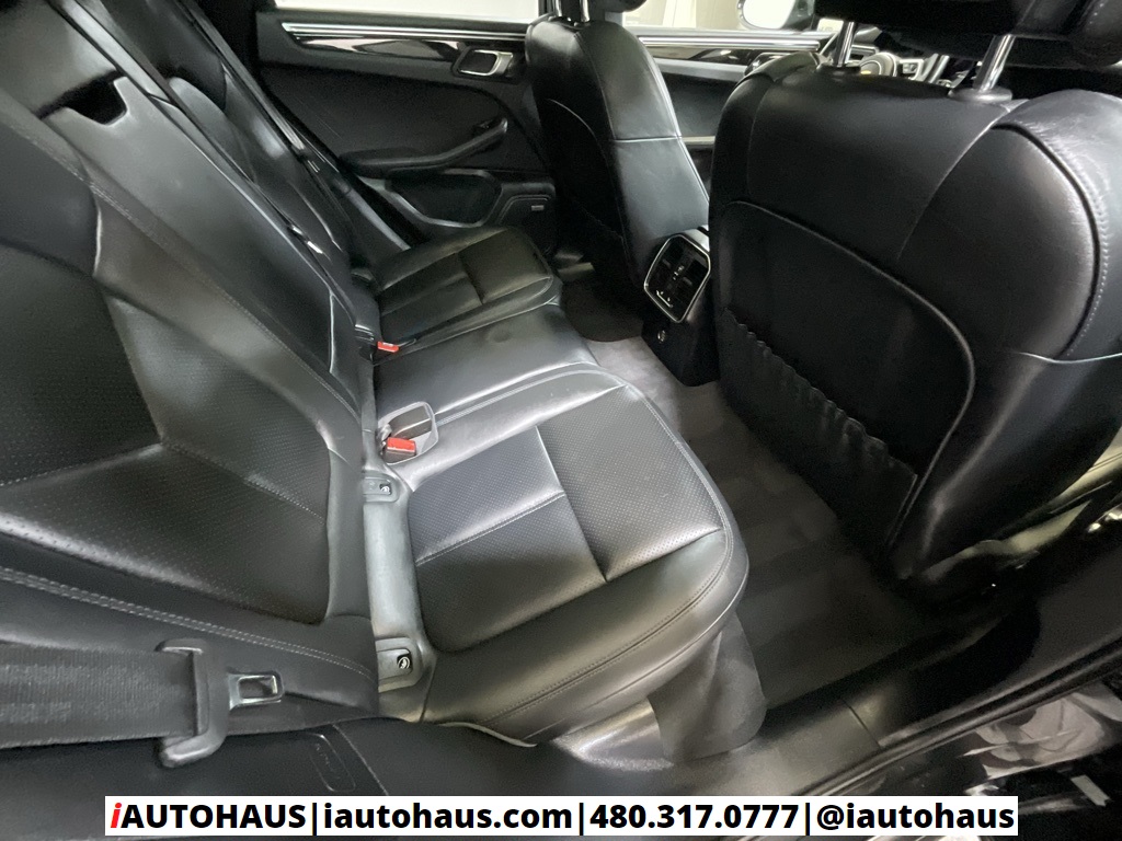 2019 Porsche Macan S photo 17