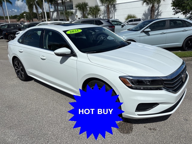2021 Volkswagen Passat 2.0T SE photo 3