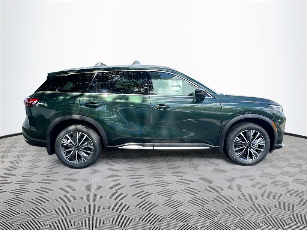 2026 Infiniti QX60 Luxe photo 8