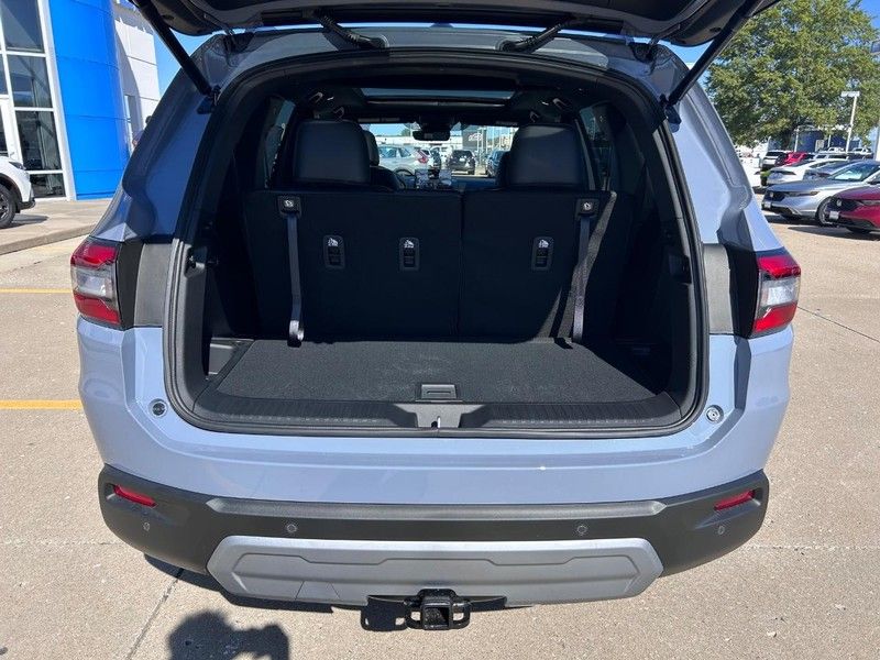 2025 Honda Pilot TrailSport photo 4