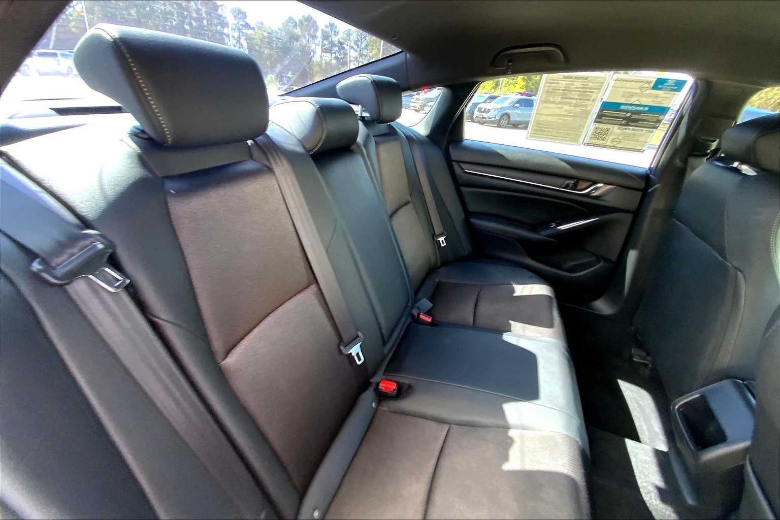 2020 Honda Accord Sport photo 18
