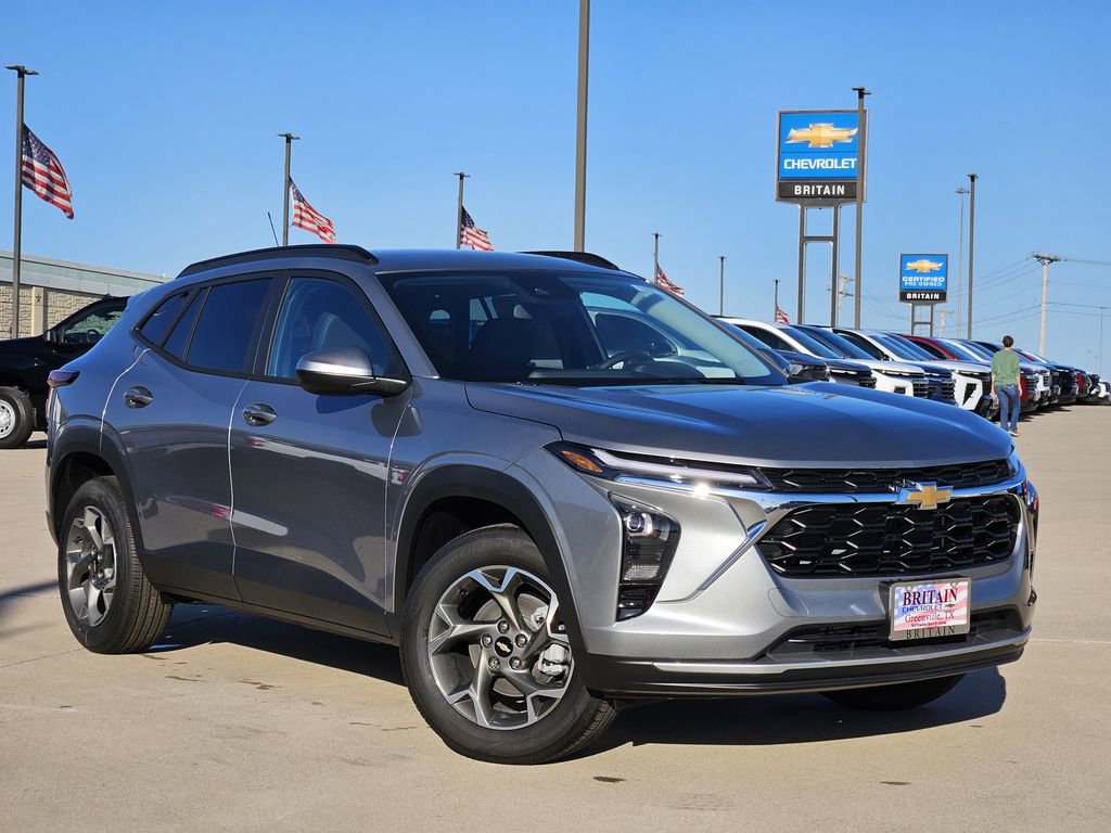 2026 Chevrolet Trax LT's photo